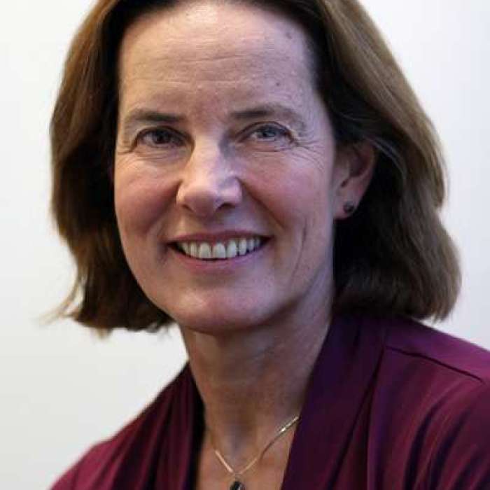 Dr Karen Gray